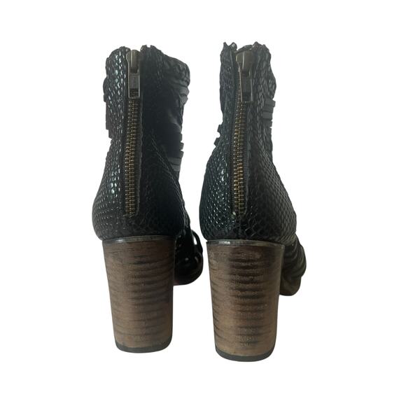Freebird Bela Black Leather Peep Toe Heeled Sandals Size 7 - Picture 8 of 15